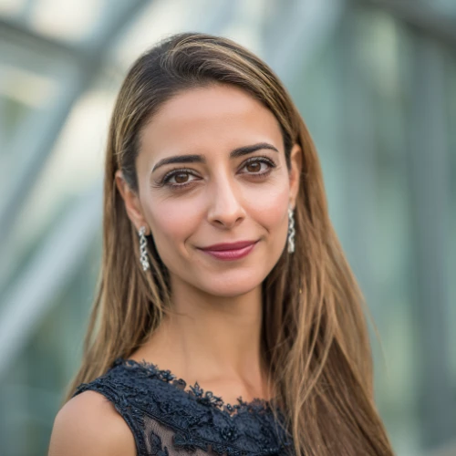 Inès